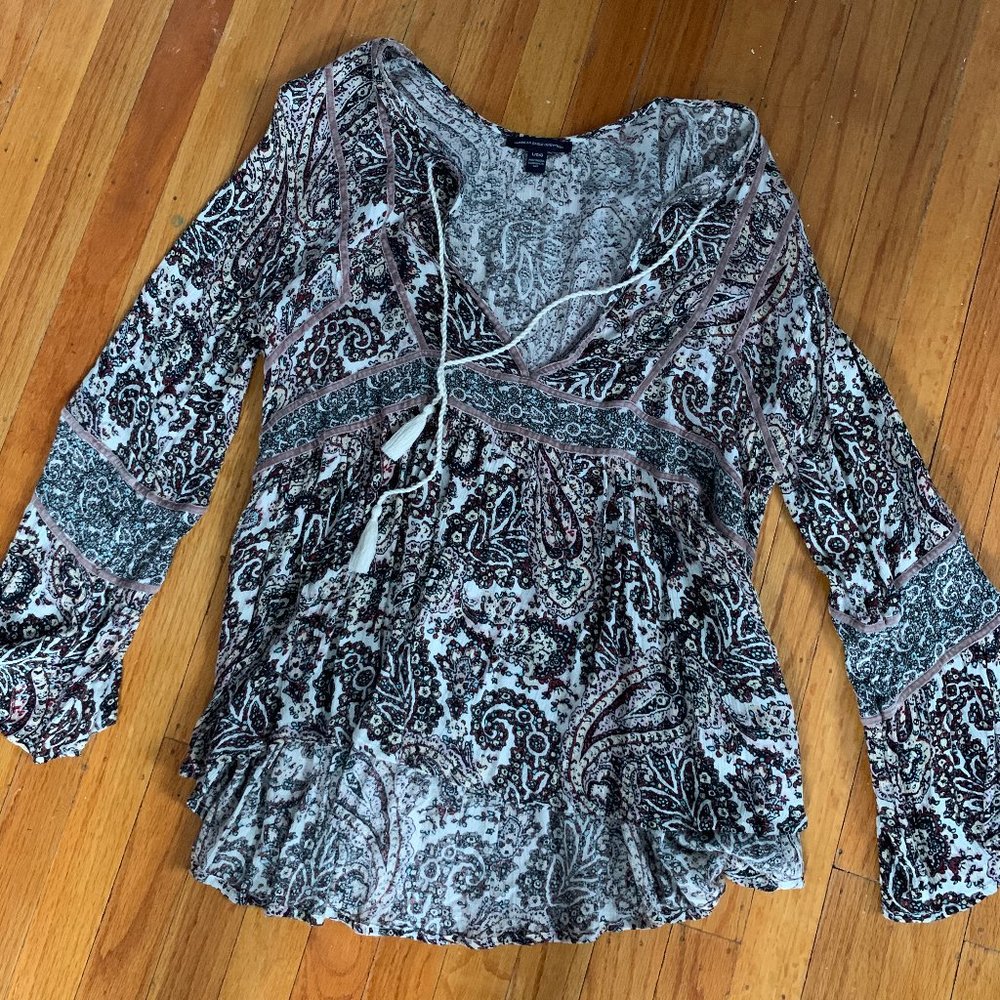 American Eagle Long-Sleeve Top